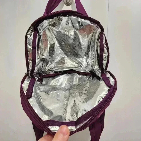 Lug Insulated Lunch Box Orchid Color Size 9x9x6 - Picture 7 of 7